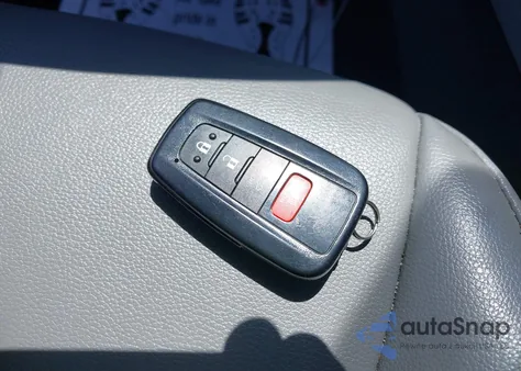 2021 Toyota Highlander Xle from USA, damaged, VIN 5TDGZRBH4MS540112